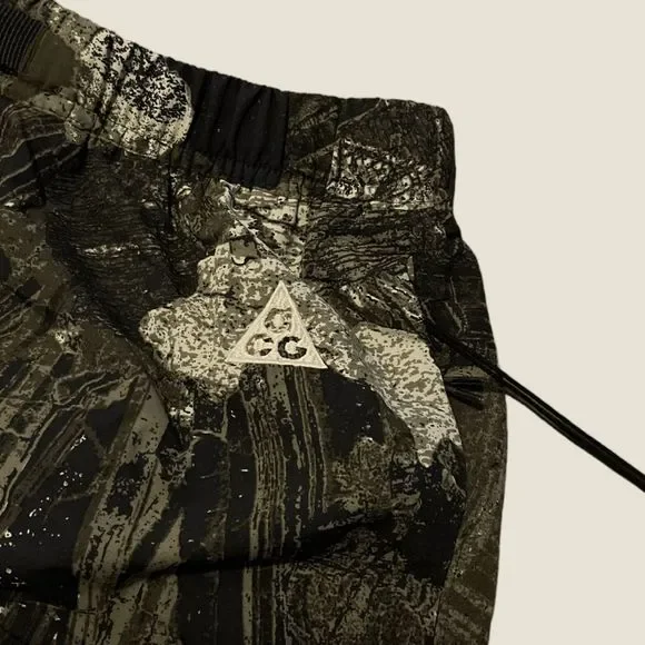 Nike ACG Trail Print Shorts "Snowgrass" Size Large - Picture 3 of 5